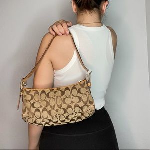 Coach shoulder bag